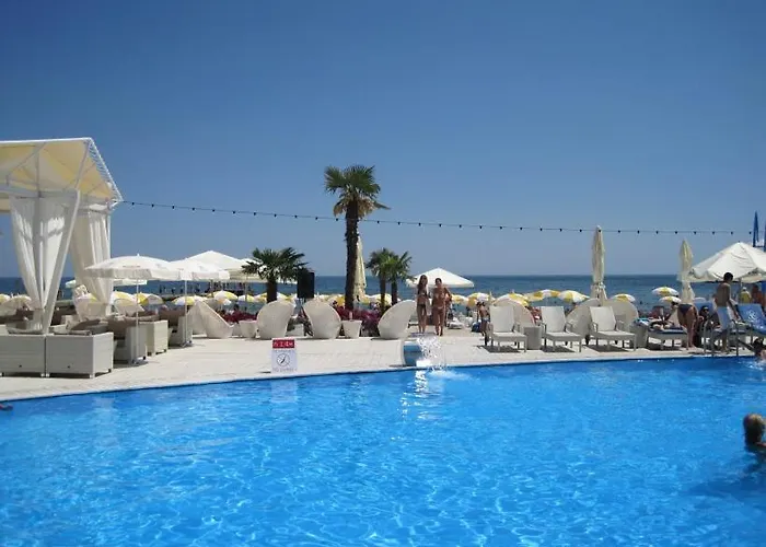 Daire Arkadiyskiy Dvorets *