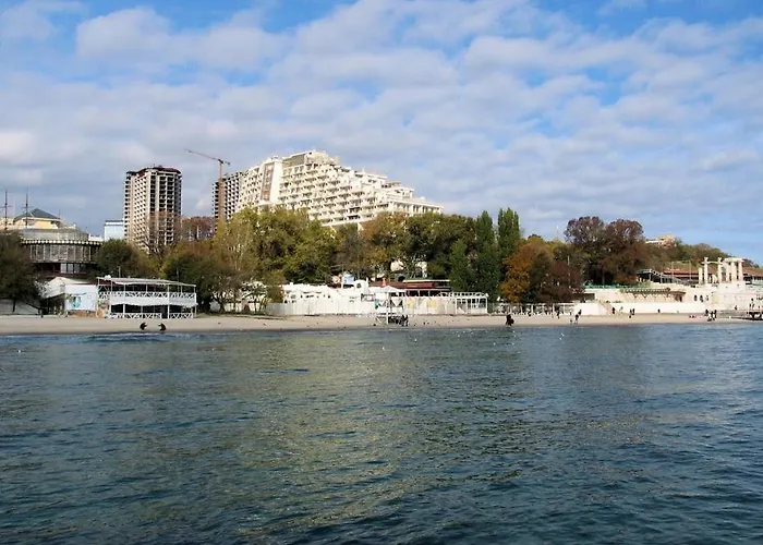 Arkadiyskiy Dvorets Daire *